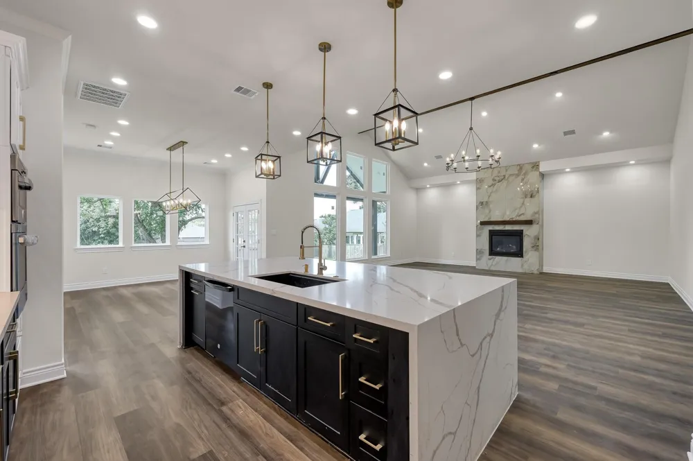 101 Bermuda Circle Montgomery, TX 77356