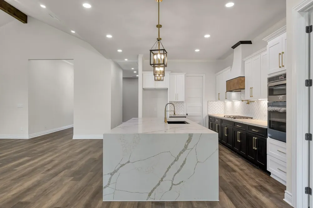 101 Bermuda Circle Montgomery, TX 77356