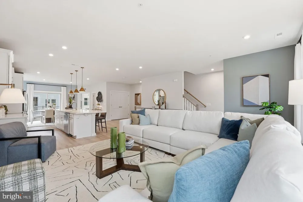 14136 SLATE STREET Woodbridge, VA 22193