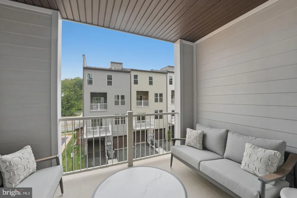 14136 SLATE STREET Woodbridge, VA 22193