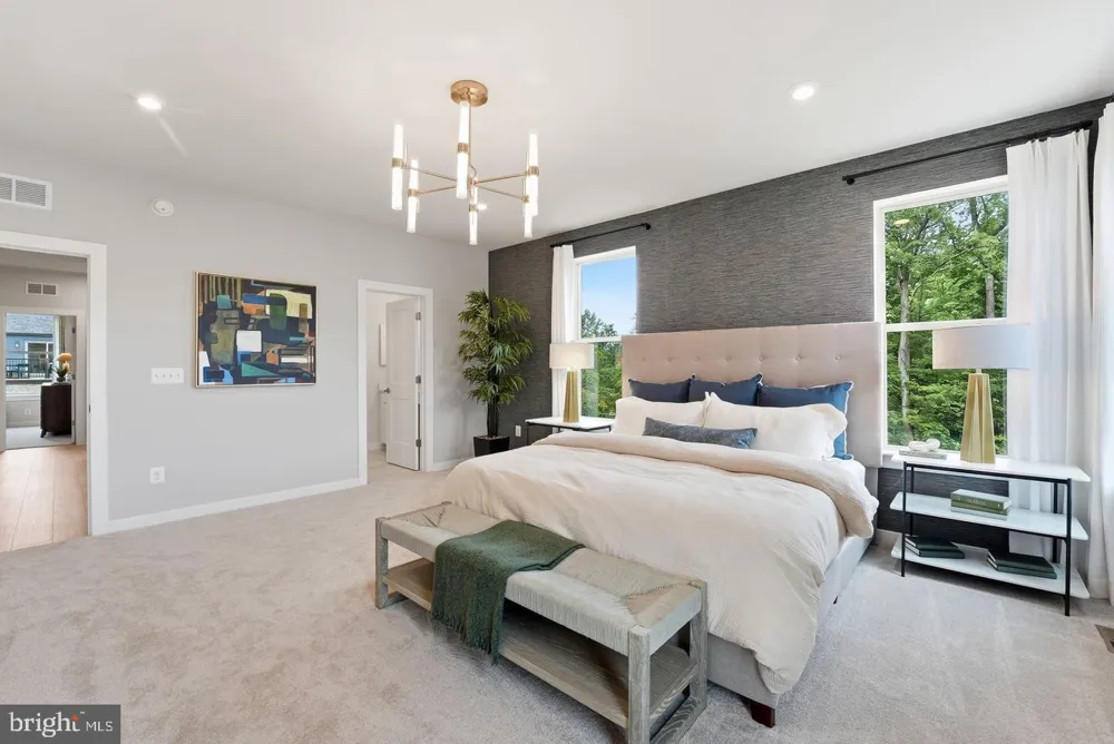14136 SLATE STREET Woodbridge, VA 22193