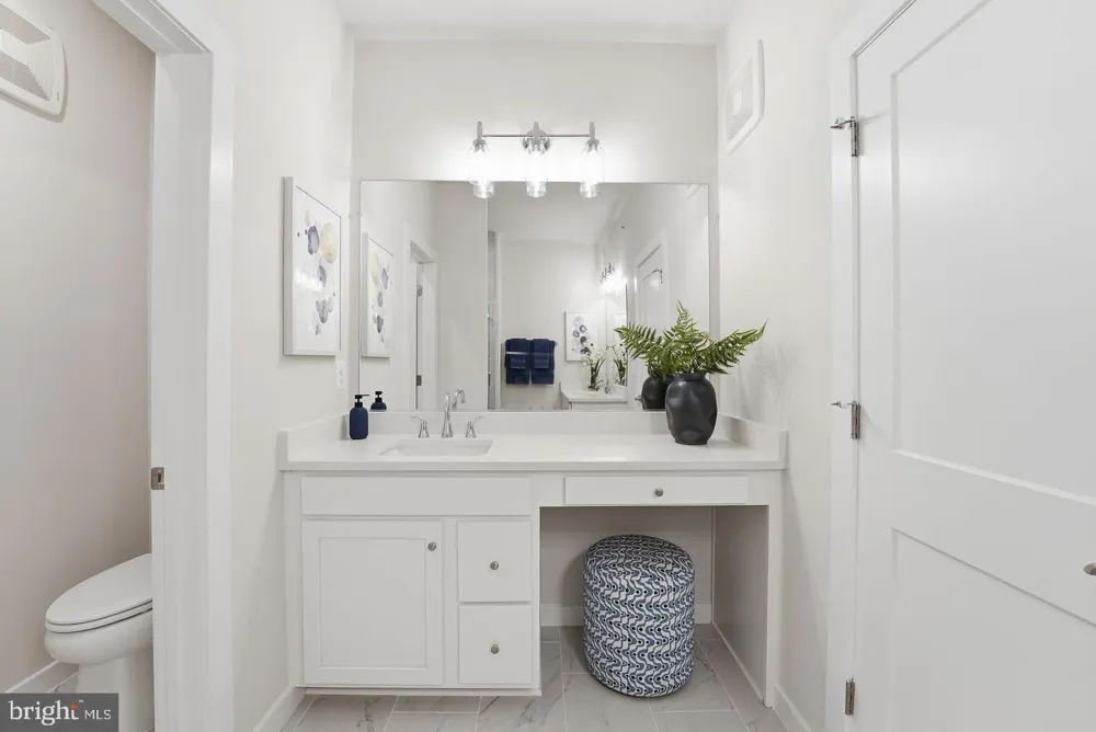14136 SLATE STREET Woodbridge, VA 22193