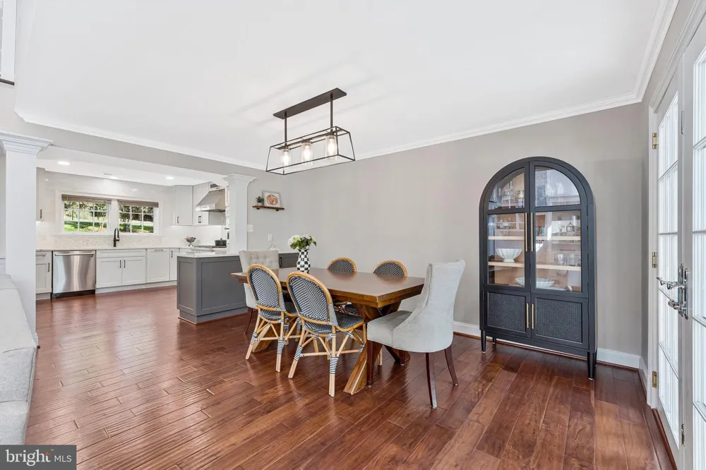 1048 BELLVIEW ROAD Mclean, VA 22102