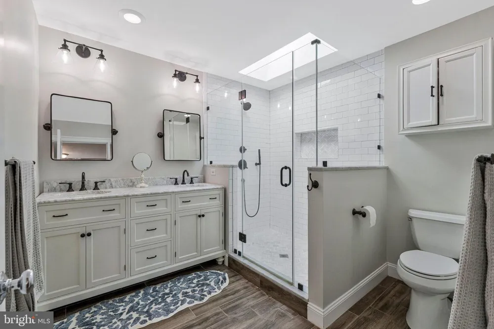 1048 BELLVIEW ROAD Mclean, VA 22102