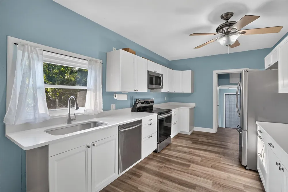 125 E Lincoln Street Grand Ledge City, MI 48837