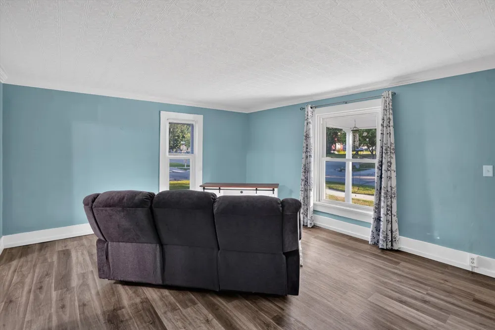 125 E Lincoln Street Grand Ledge City, MI 48837