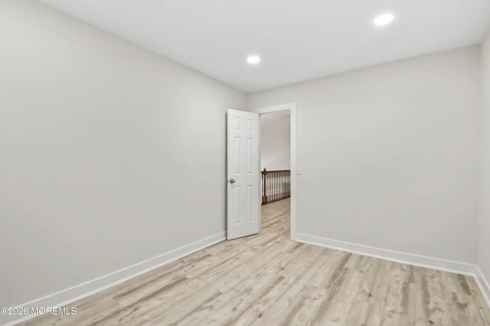 38 Des Moines Court Tinton Falls, NJ 07712