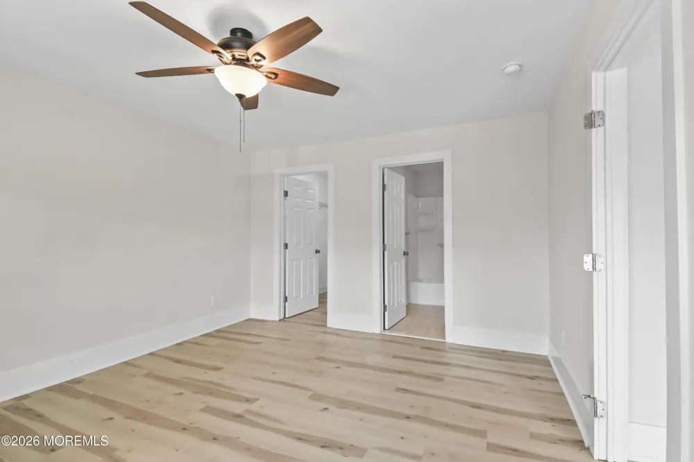 38 Des Moines Court Tinton Falls, NJ 07712