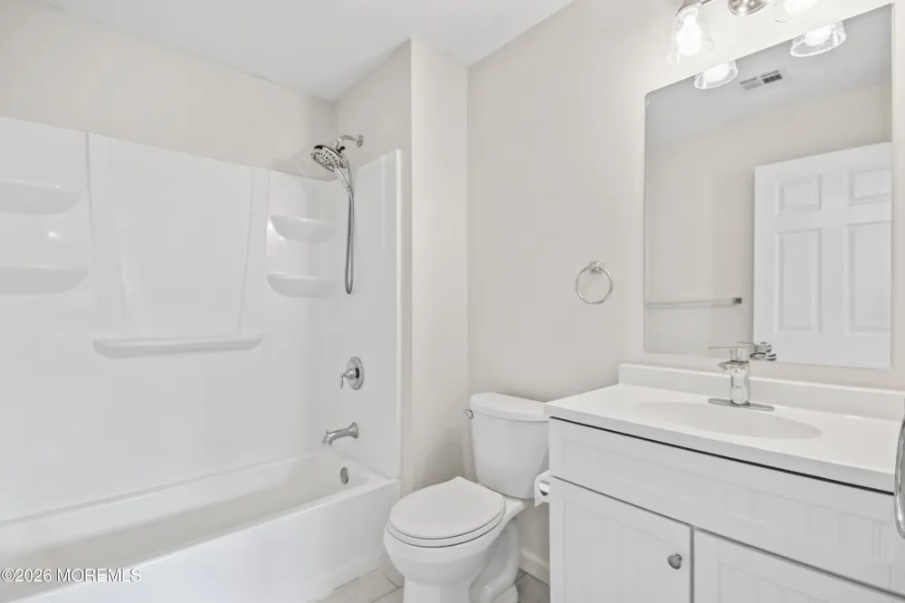 38 Des Moines Court Tinton Falls, NJ 07712