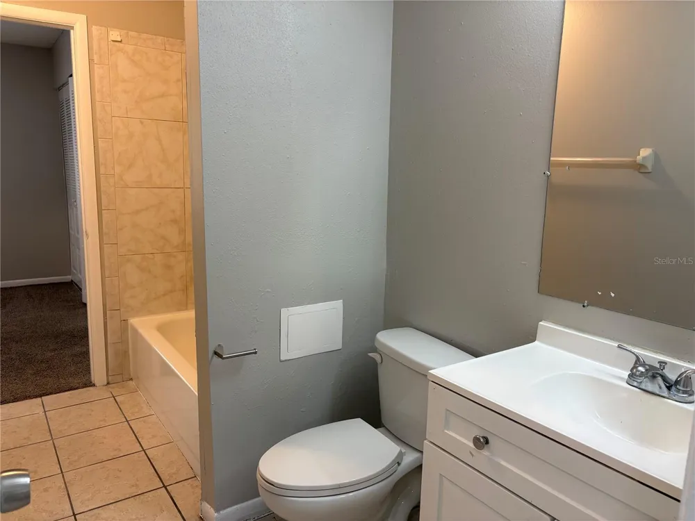 2285 CRYSTAL GROVE LANE Lakeland, FL 33801