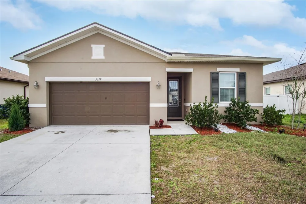 5627 WESTERN SUN DRIVE St Cloud, FL 34771