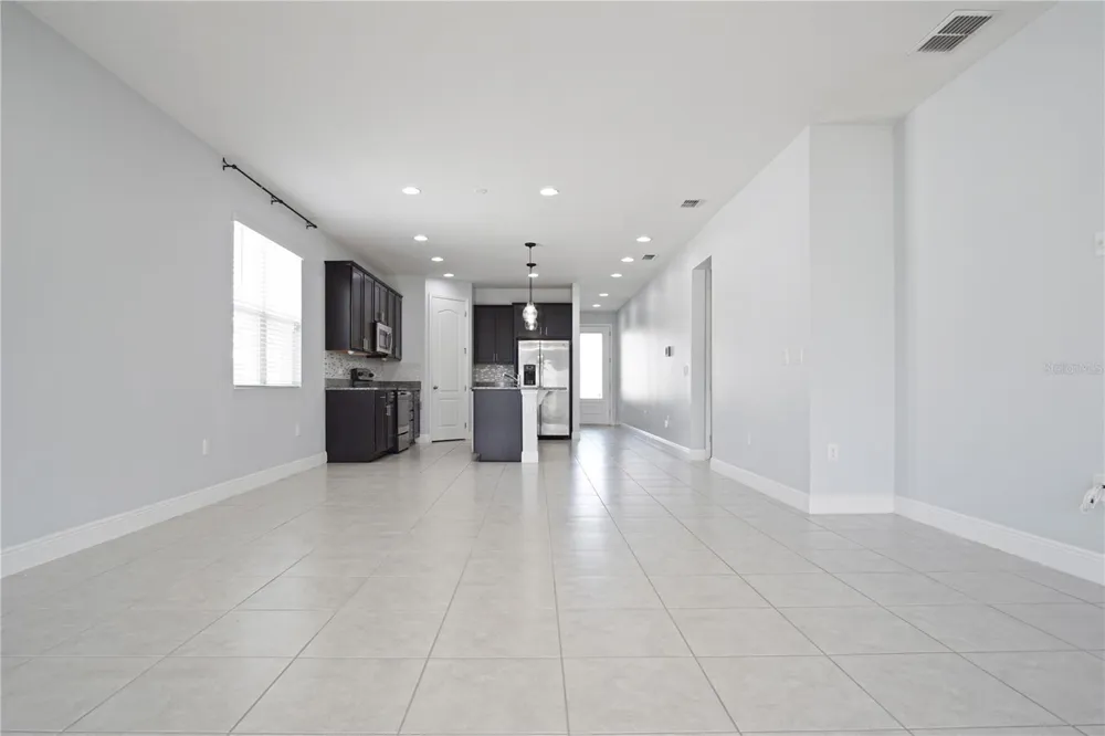 5627 WESTERN SUN DRIVE St Cloud, FL 34771