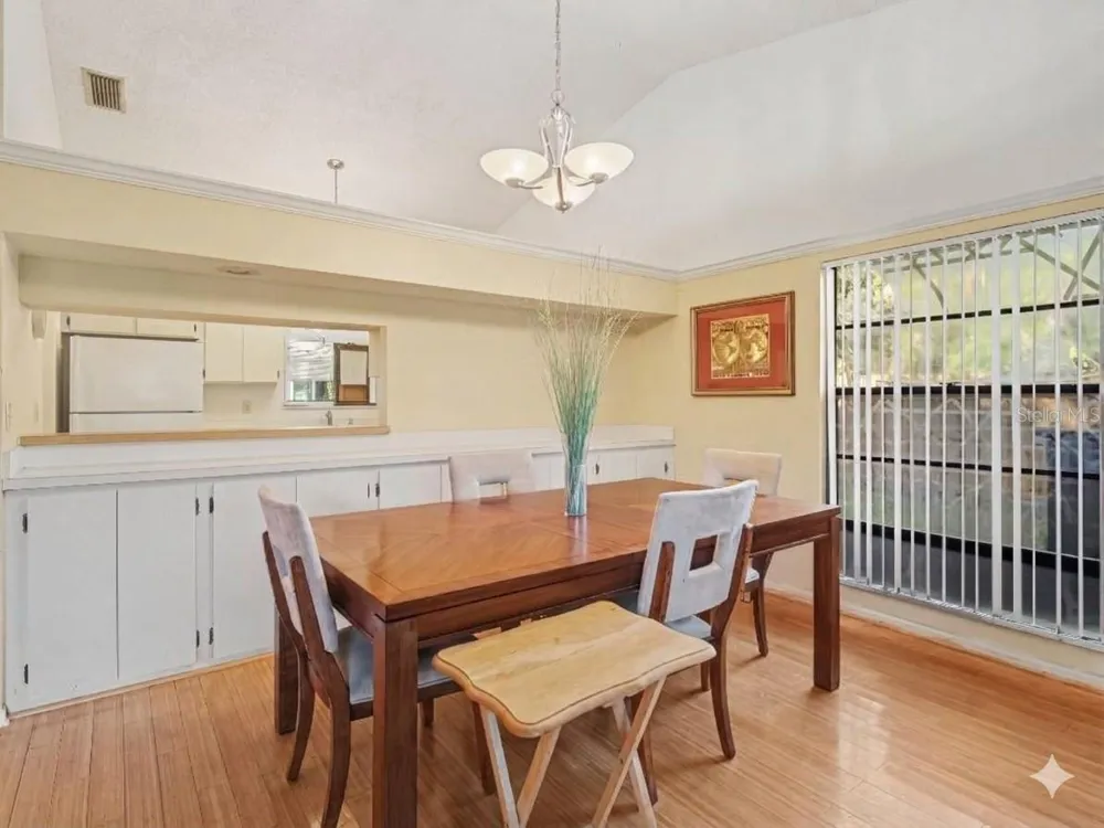 5031 BARRINGTON CIRCLE #601 Sarasota, FL 34234