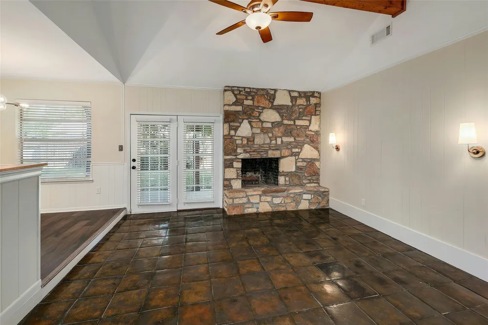 2106 Brandywine Lane Austin, TX 78727
