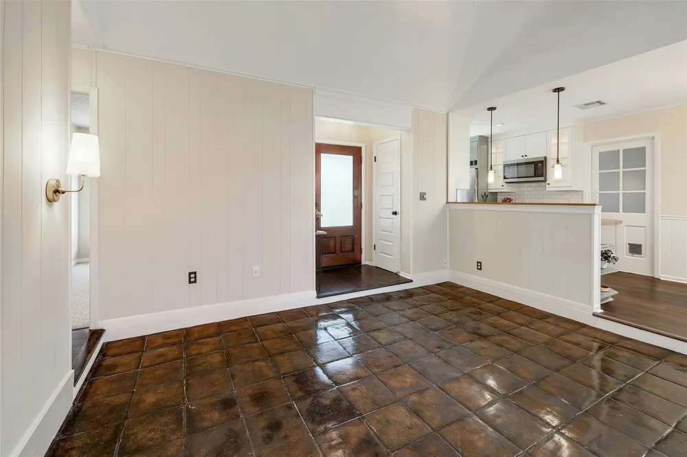 2106 Brandywine Lane Austin, TX 78727