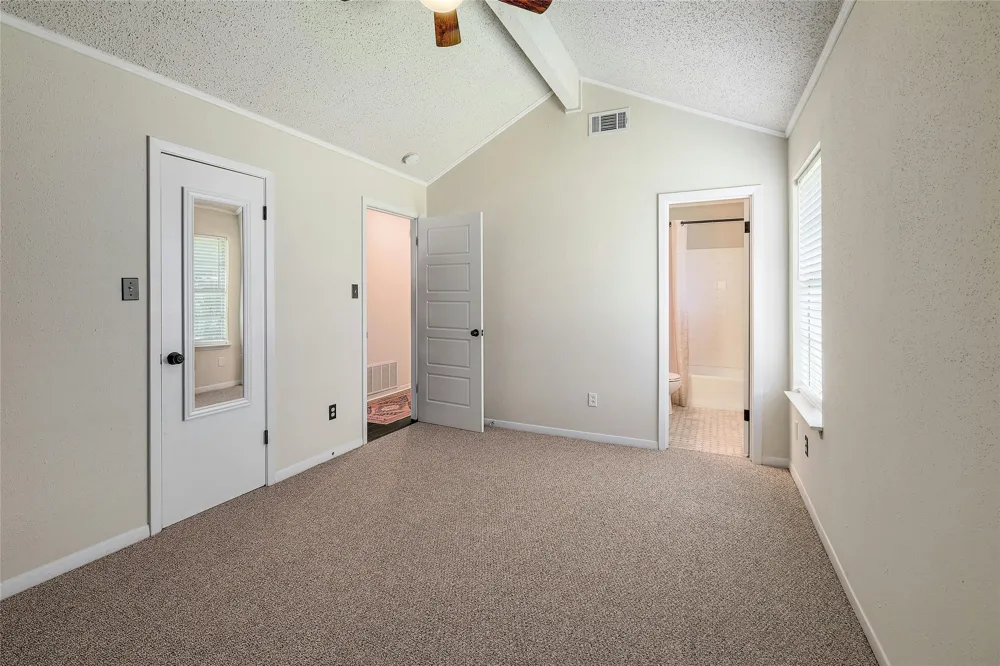 2106 Brandywine Lane Austin, TX 78727