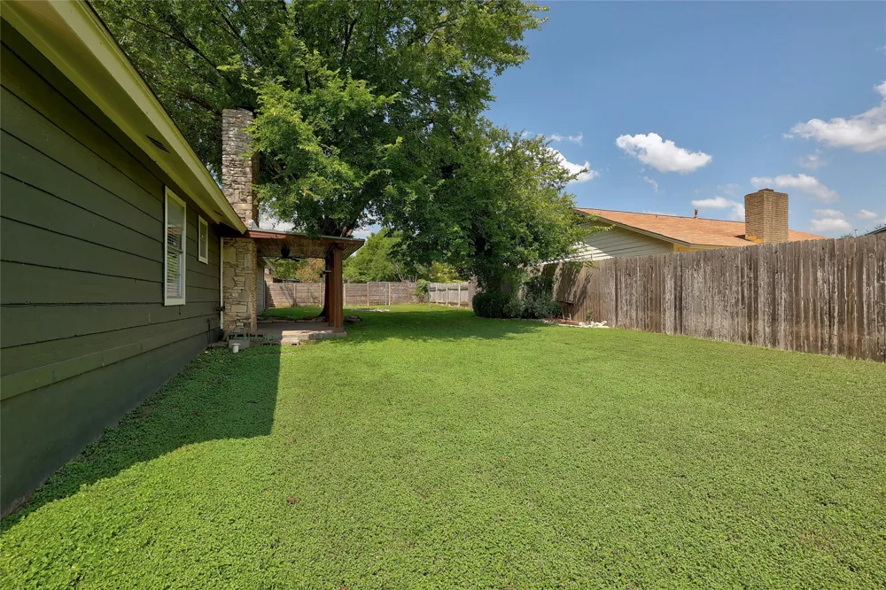2106 Brandywine Lane Austin, TX 78727