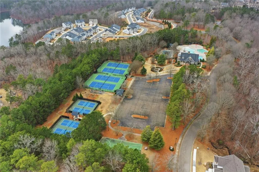 338 Boundless Lane Canton, GA 30114