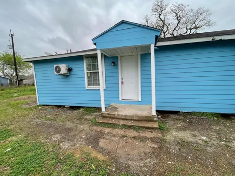 1014 W 5th Street #2