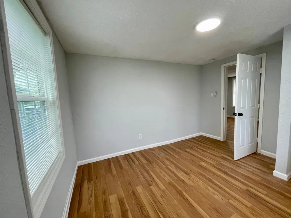 1014 W 5th Street #2 Freeport, TX 77541