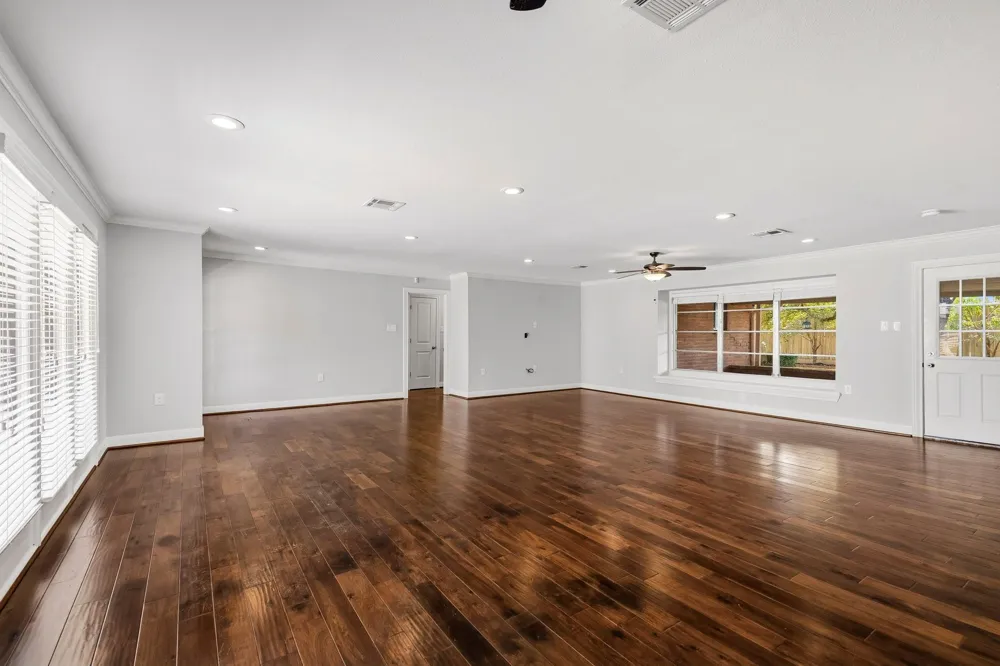 4943 Cheena Drive Houston, TX 77096
