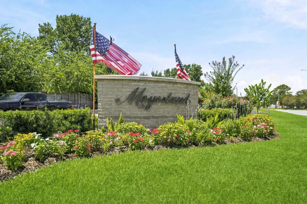 4943 Cheena Drive Houston, TX 77096