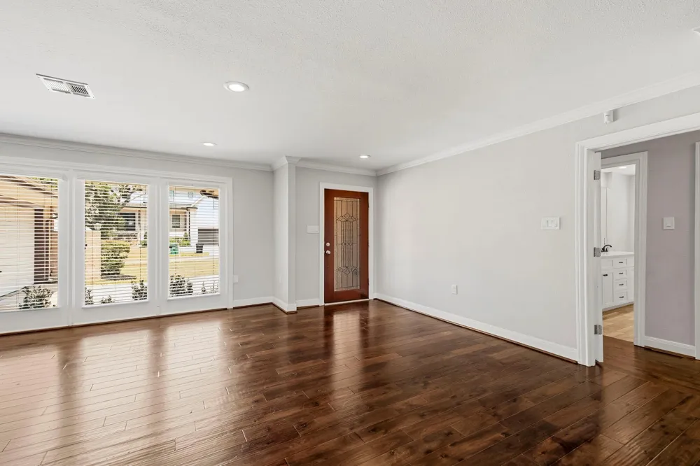 4943 Cheena Drive Houston, TX 77096