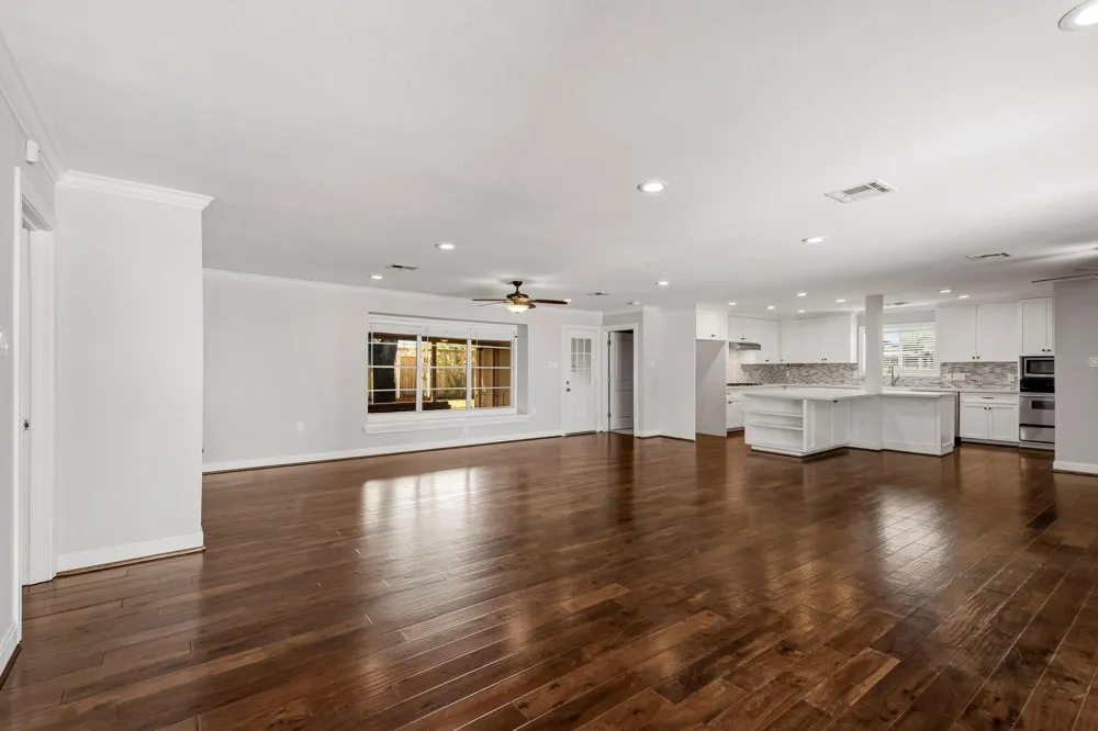 4943 Cheena Drive Houston, TX 77096