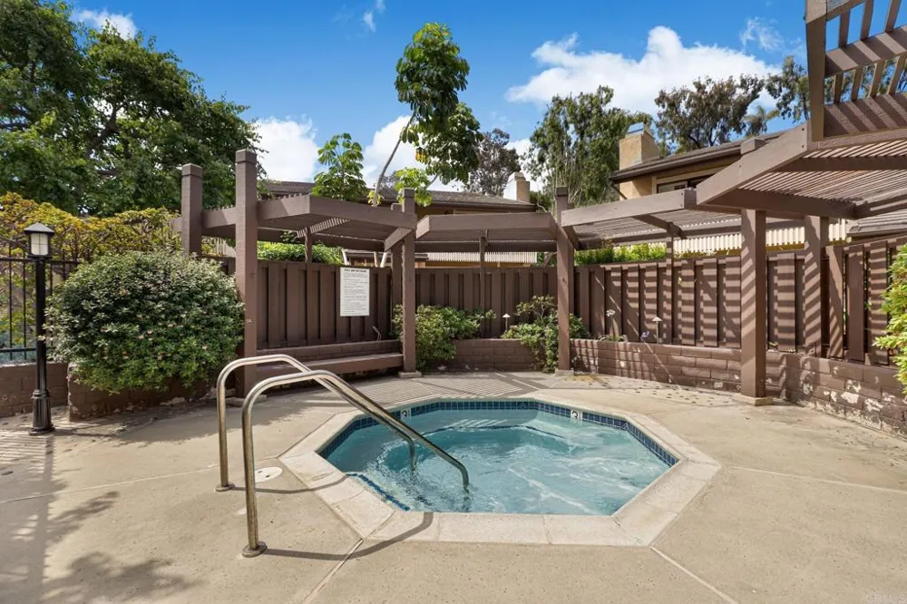 4632 Driftwood Circle Carlsbad, CA 92008