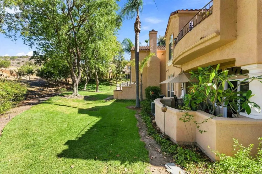 11360 Portobelo Drive #7 San Diego, CA 92124