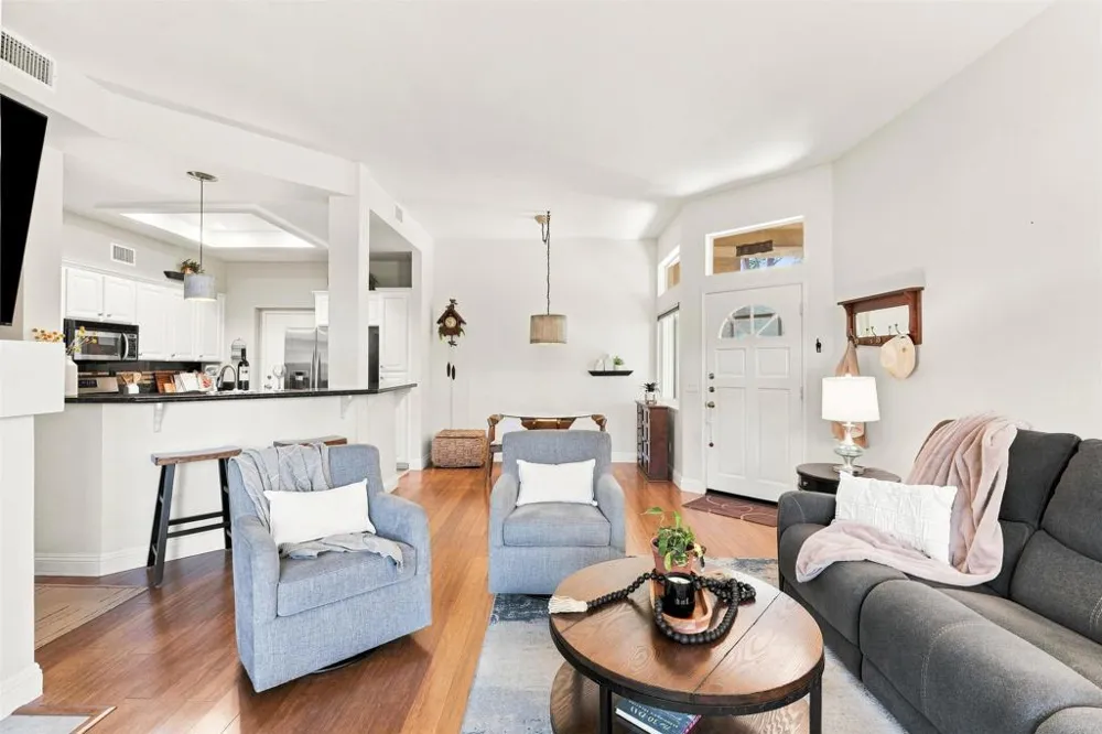 11360 Portobelo Drive #7 San Diego, CA 92124