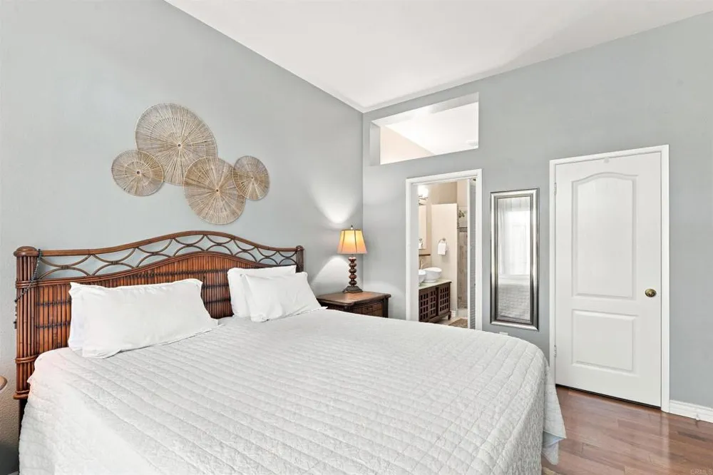 11360 Portobelo Drive #7 San Diego, CA 92124