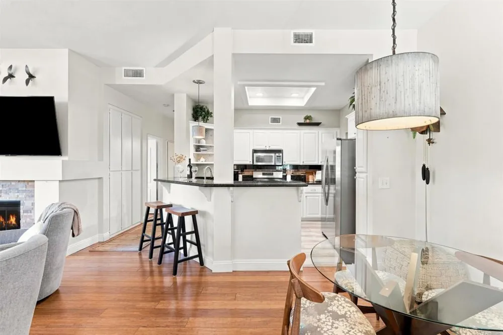 11360 Portobelo Drive #7 San Diego, CA 92124