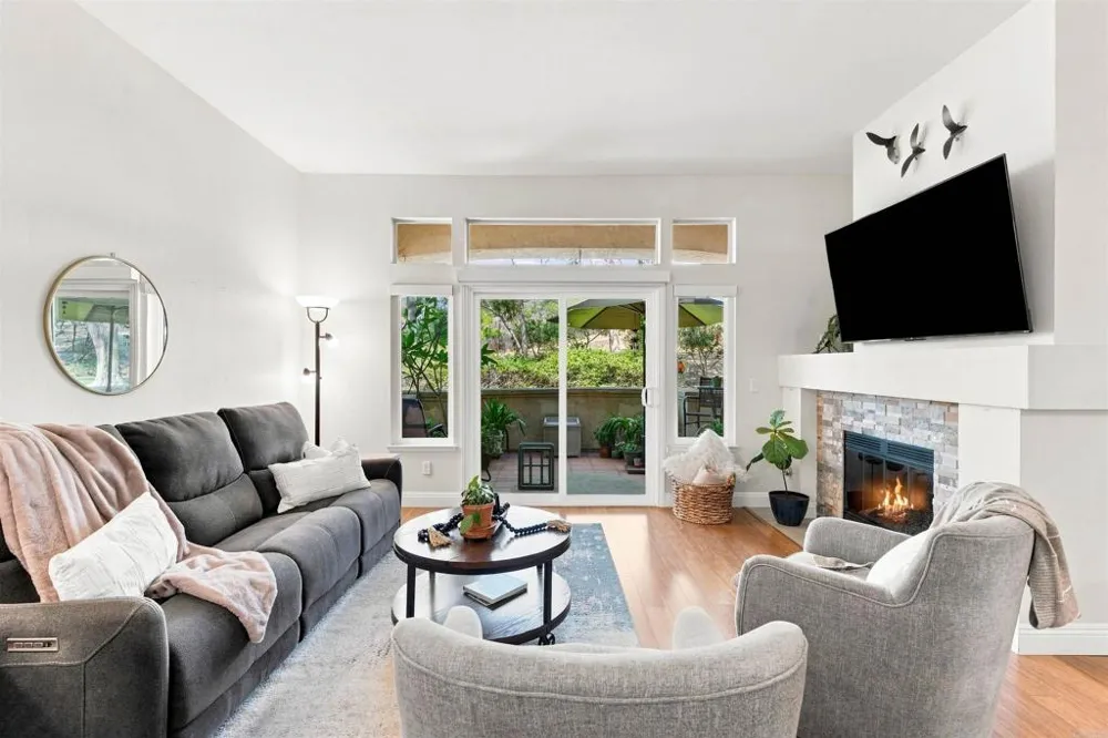 11360 Portobelo Drive #7 San Diego, CA 92124