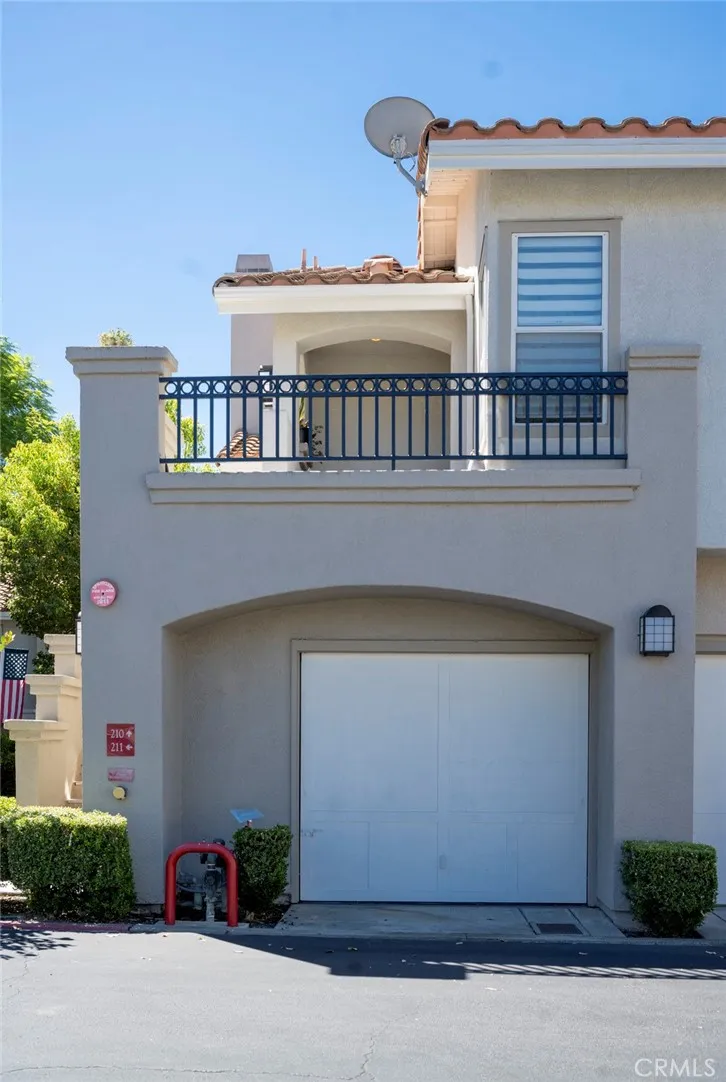 210 California Court Mission Viejo, CA 92692