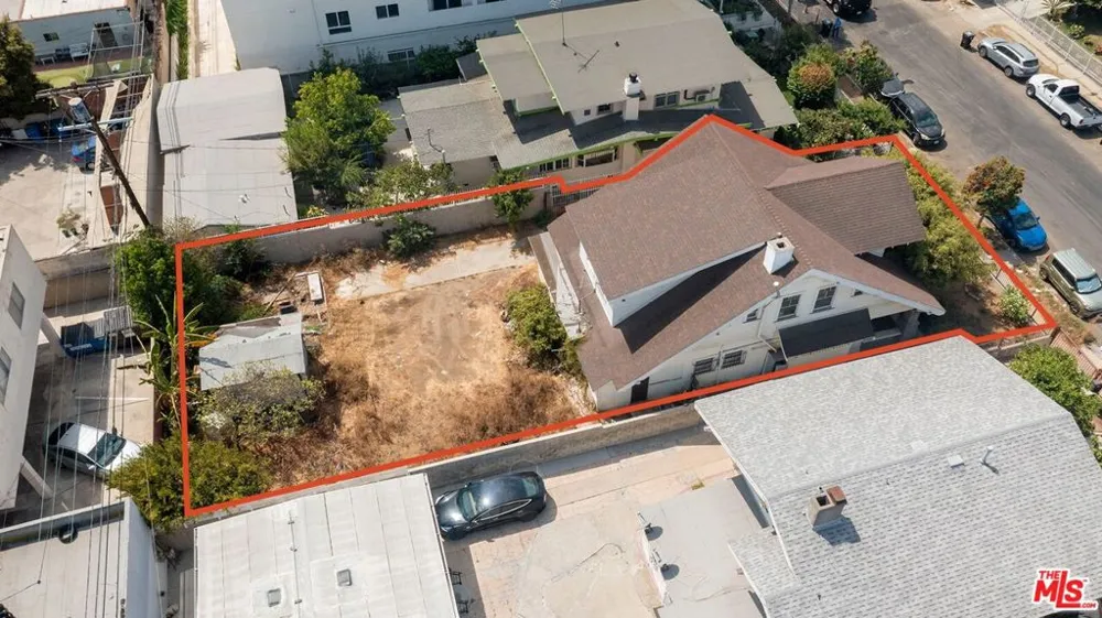 918 S Kingsley Drive Los Angeles, CA 90006