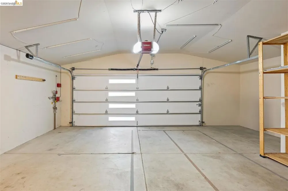 6577 Glen Oaks Way Oakland, CA 94611