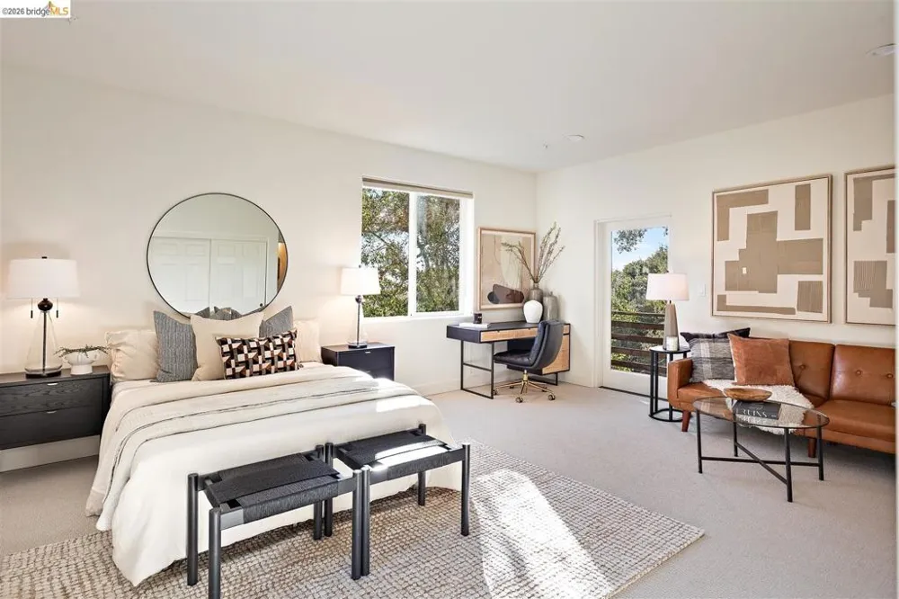 6577 Glen Oaks Way Oakland, CA 94611