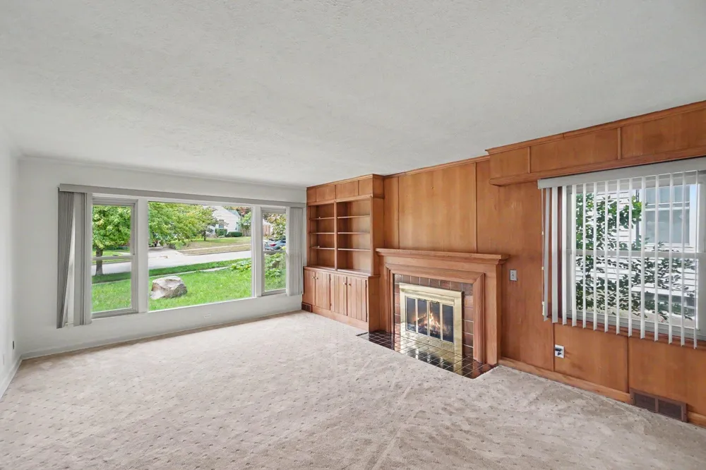1220 SE Sylvan Avenue SE Grand Rapids, MI 49506