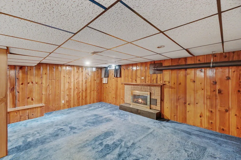 1220 SE Sylvan Avenue SE Grand Rapids, MI 49506