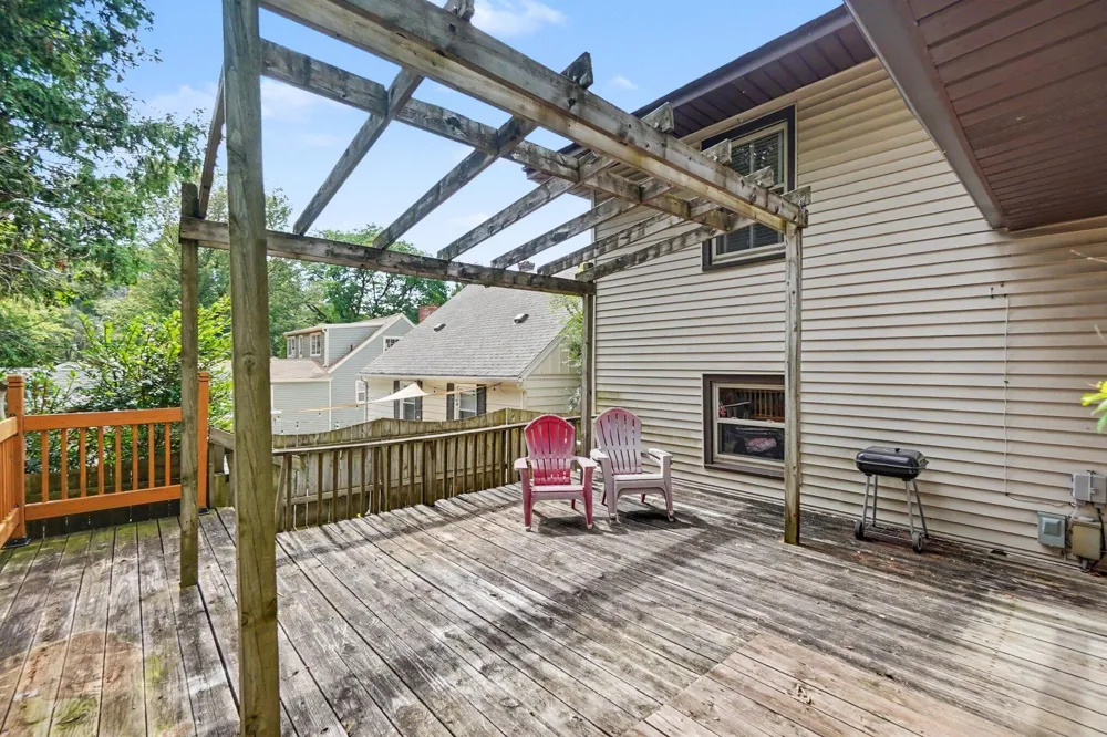 1220 SE Sylvan Avenue SE Grand Rapids, MI 49506