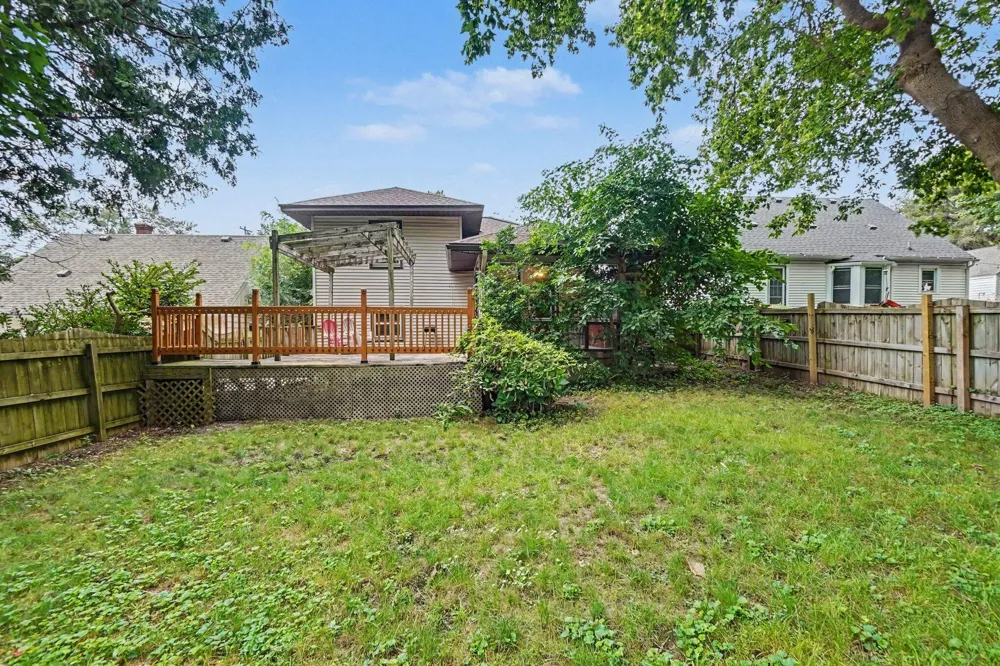 1220 SE Sylvan Avenue SE Grand Rapids, MI 49506