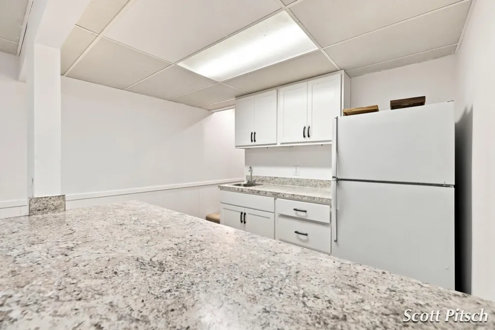 2576 Mapleview Street SE Kentwood, MI 49508