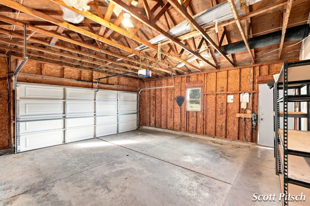 2576 Mapleview Street SE Kentwood, MI 49508