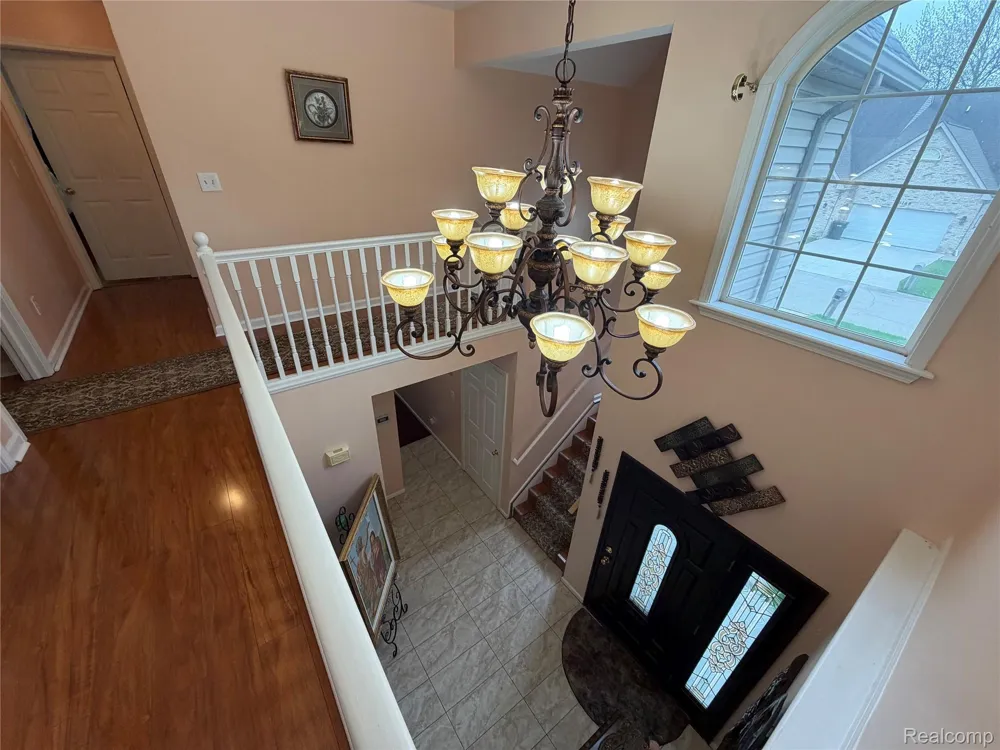6153 Bianca Court Sterling Heights City, MI 48314