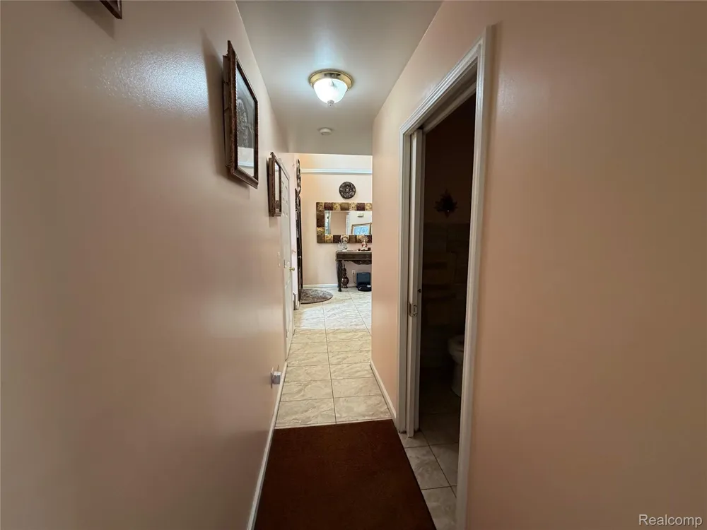 6153 Bianca Court Sterling Heights City, MI 48314
