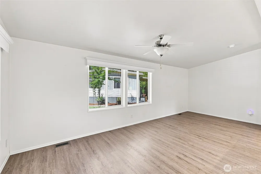 12617 113th Avenue Ct E #170 Puyallup, WA 98374