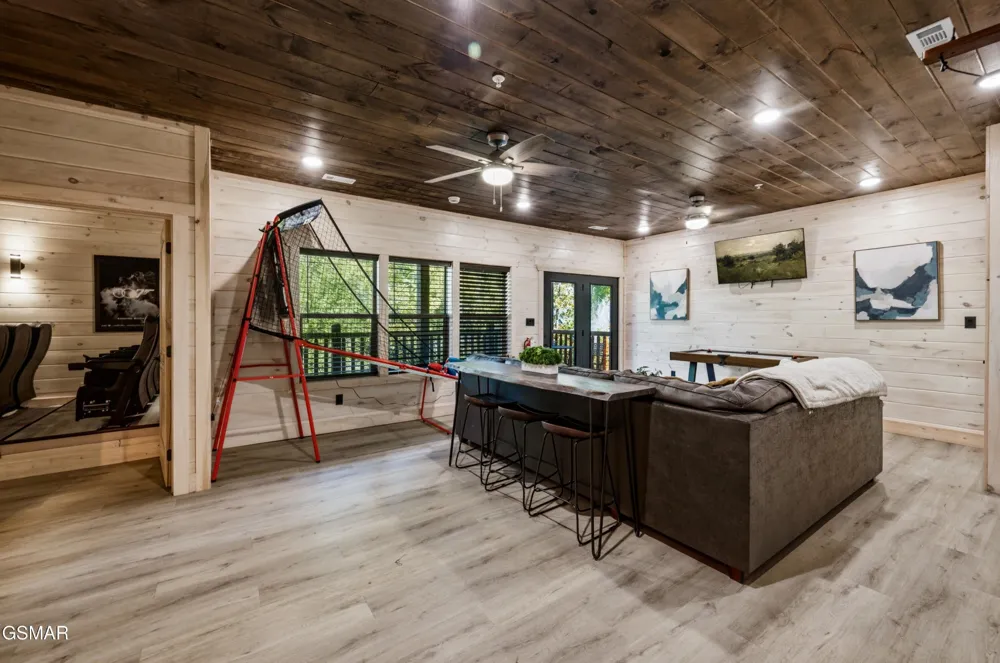 1802 Stone Wood Way Pigeon Forge, TN 37862
