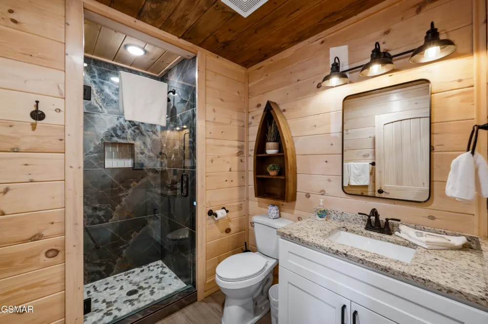 1802 Stone Wood Way Pigeon Forge, TN 37862