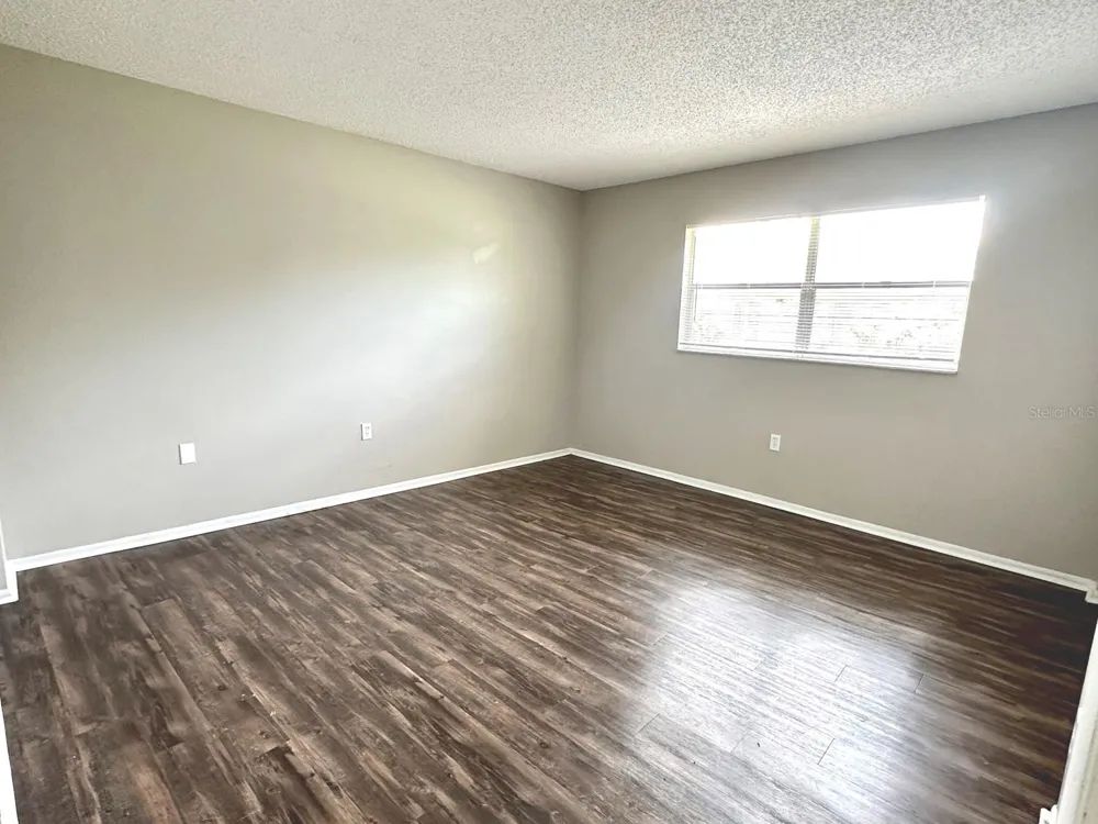 1767 S LEO LANE S #104 Clearwater, FL 33755